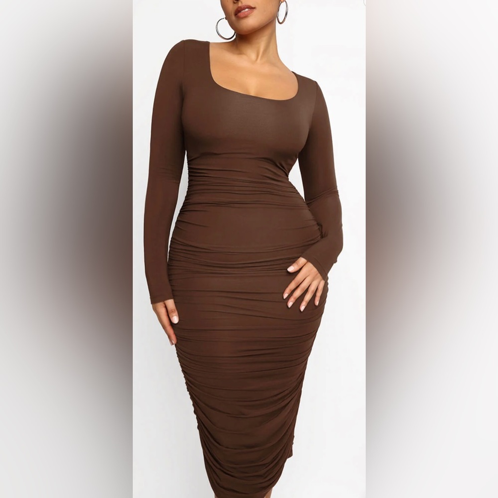 NWT Shapellx Built-In 360 Smooth Ruched Shaping Midi Dress